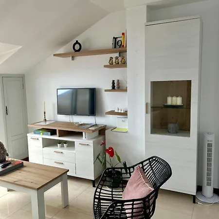 Aqua Marina Apartment